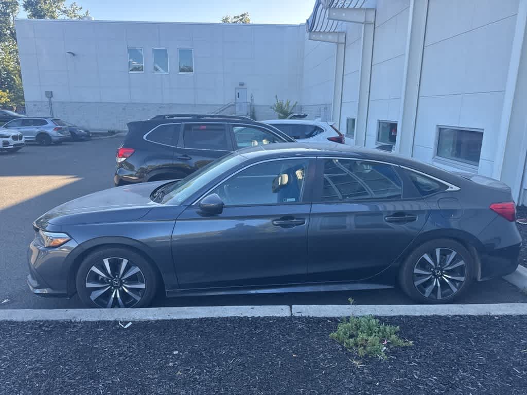 Thumbnail: 2024 Honda Civic - 3
