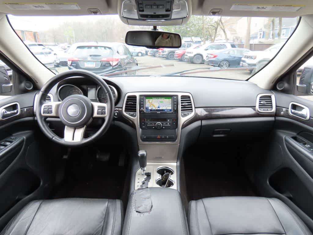 Thumbnail: 2011 Jeep Grand Cherokee - 18