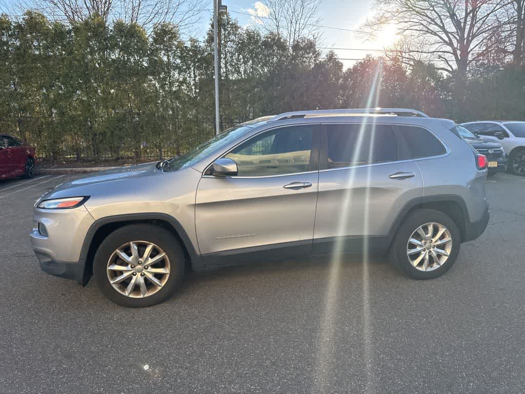 2015 Jeep Cherokee Limited Edition -
                  Paramus, NJ
