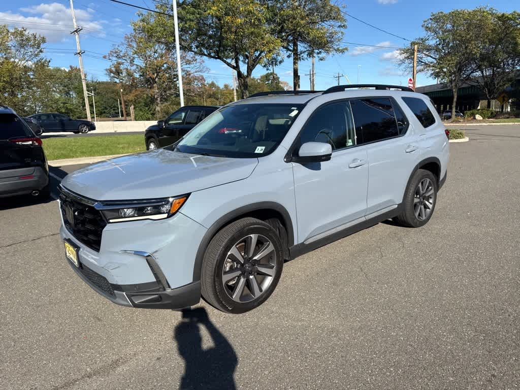 Thumbnail: 2023 Honda Pilot - 4