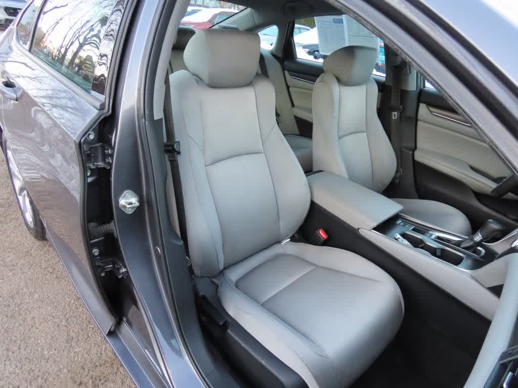 Thumbnail: 2019 Honda Accord - 14