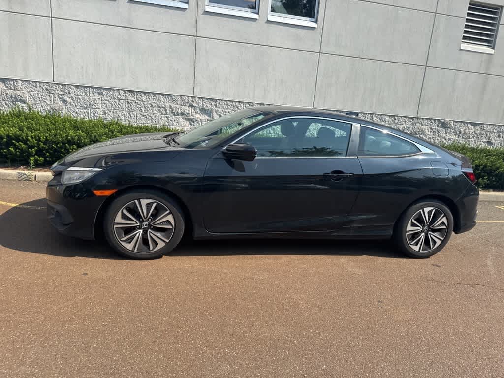 Thumbnail: 2017 Honda Civic - 4
