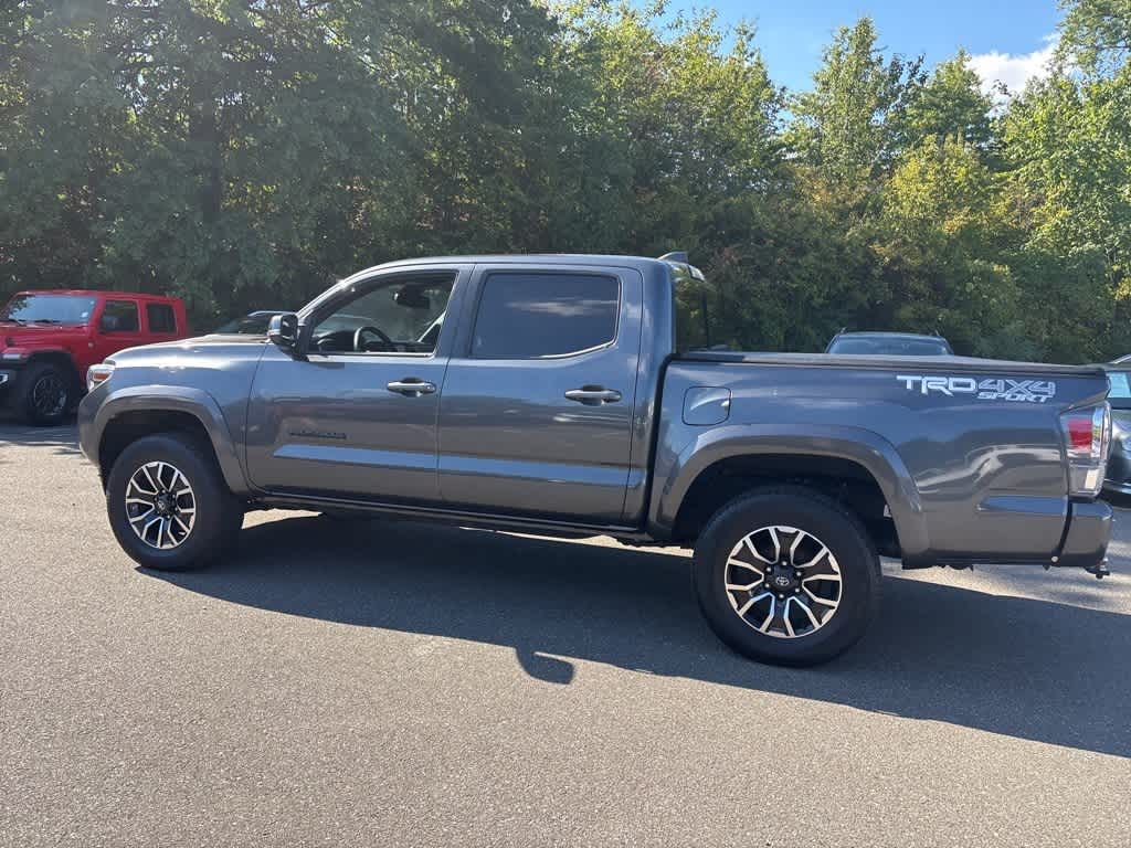 Thumbnail: 2022 Toyota Tacoma - 13