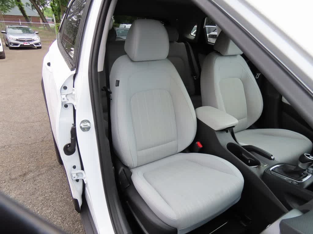 2022 Hyundai Kona SEL 17