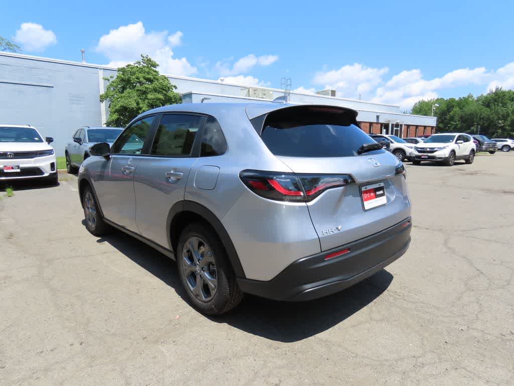 Thumbnail: 2027 Honda HR-V - 4