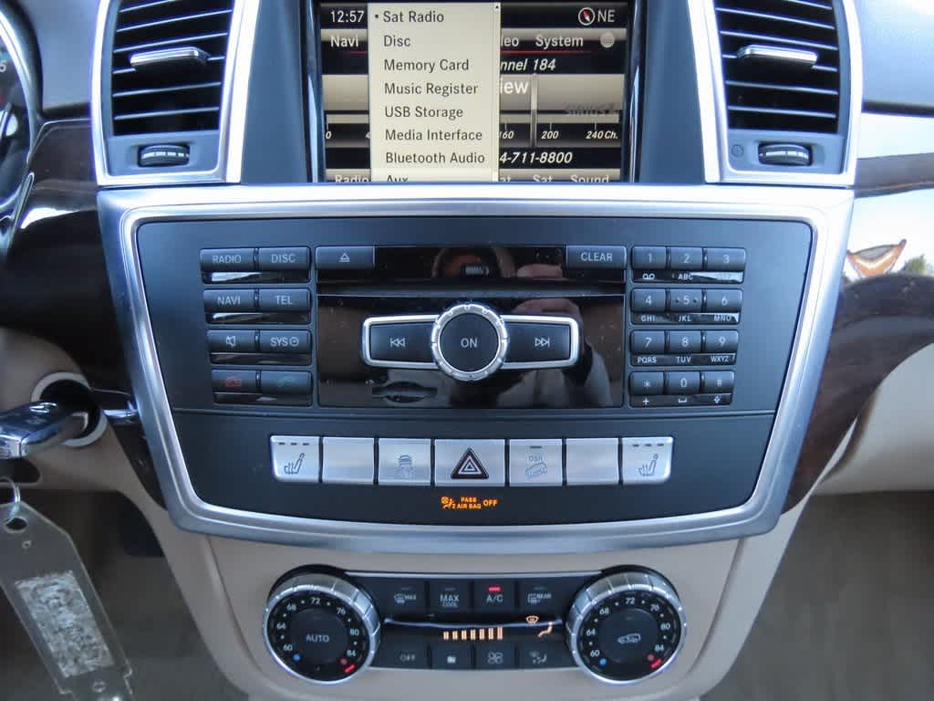 Thumbnail: 2015 Mercedes-Benz M-Class - 24