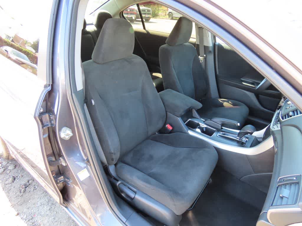 Thumbnail: 2013 Honda Accord - 15