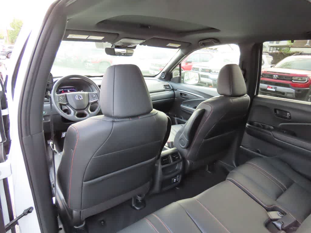 Thumbnail: 2023 Honda Passport - 13