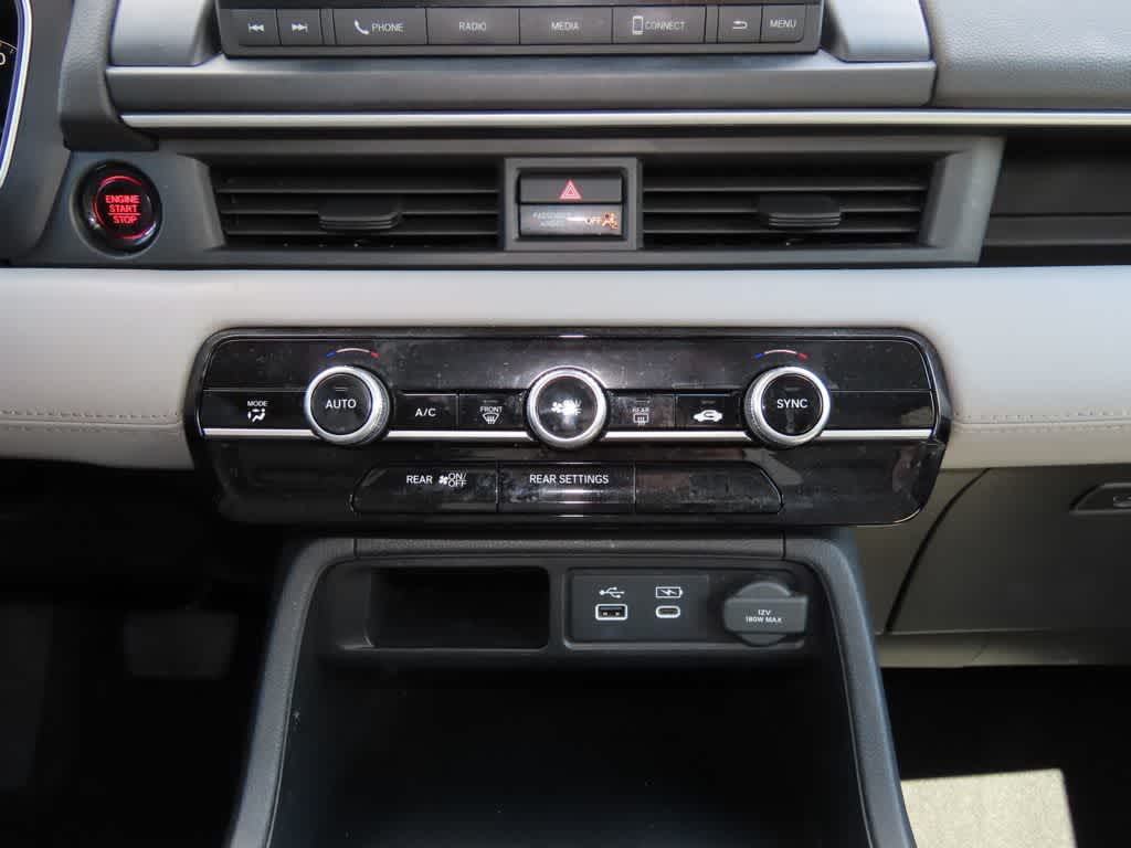 Thumbnail: 2023 Honda Pilot - 22