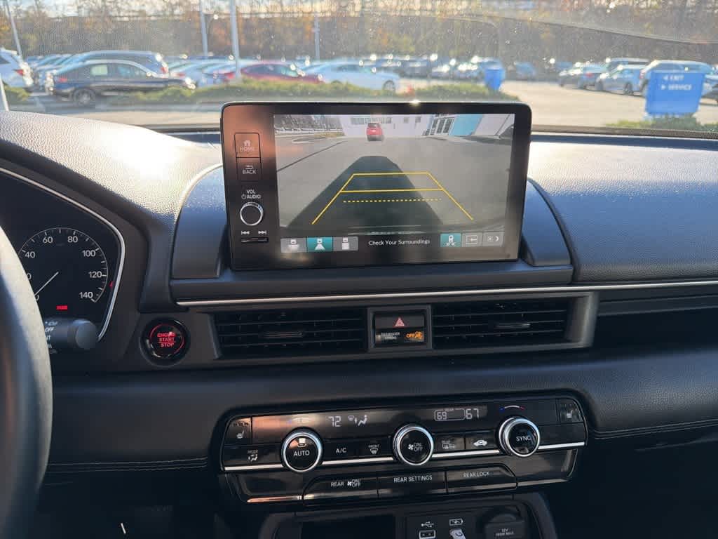 Thumbnail: 2023 Honda Pilot - 18