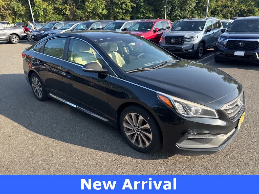 Thumbnail: 2015 Hyundai Sonata - 1