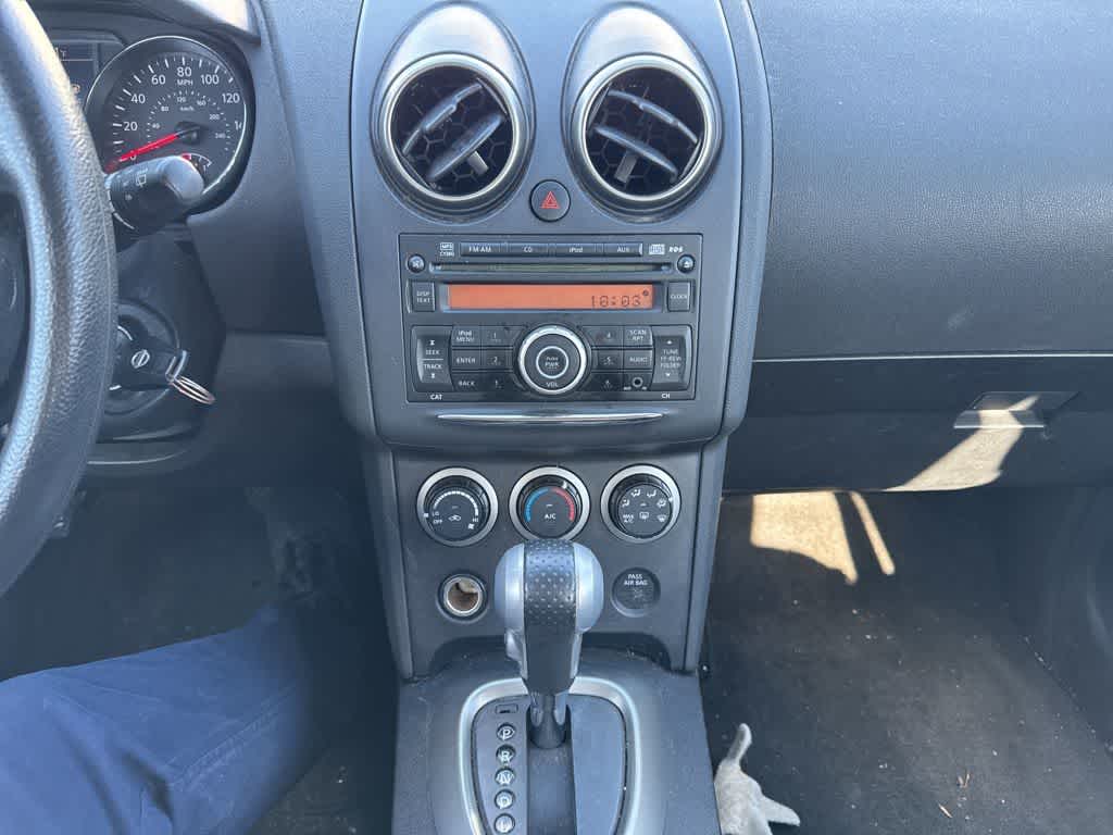 Thumbnail: 2013 Nissan Rogue - 20