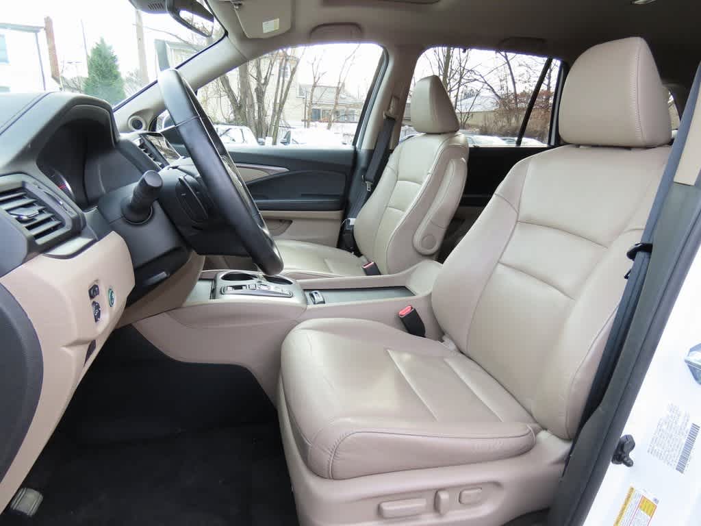 Thumbnail: 2022 Honda Pilot - 13