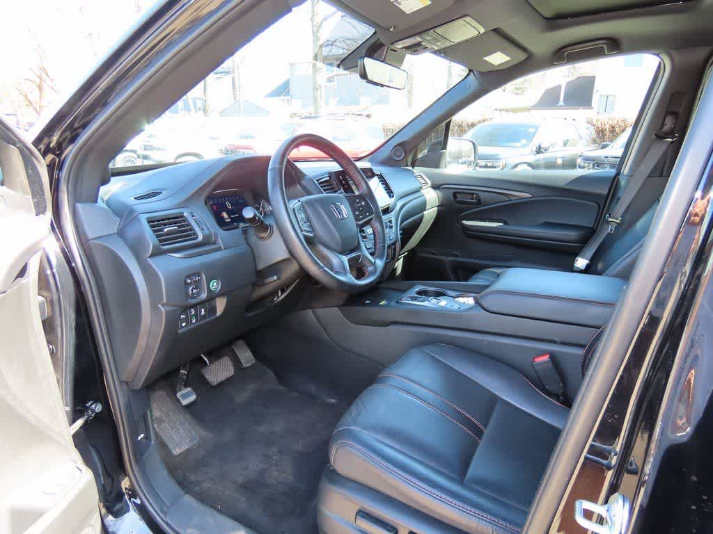 Thumbnail: 2024 Honda Passport - 2