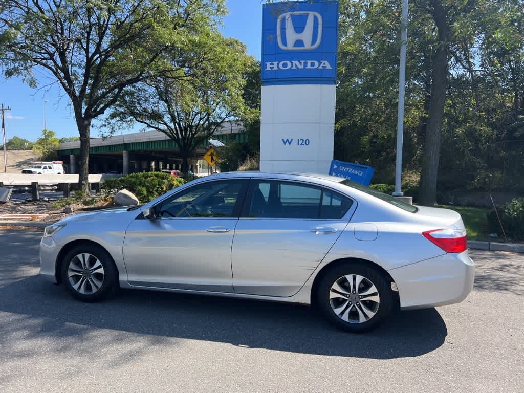 Thumbnail: 2013 Honda Accord - 11
