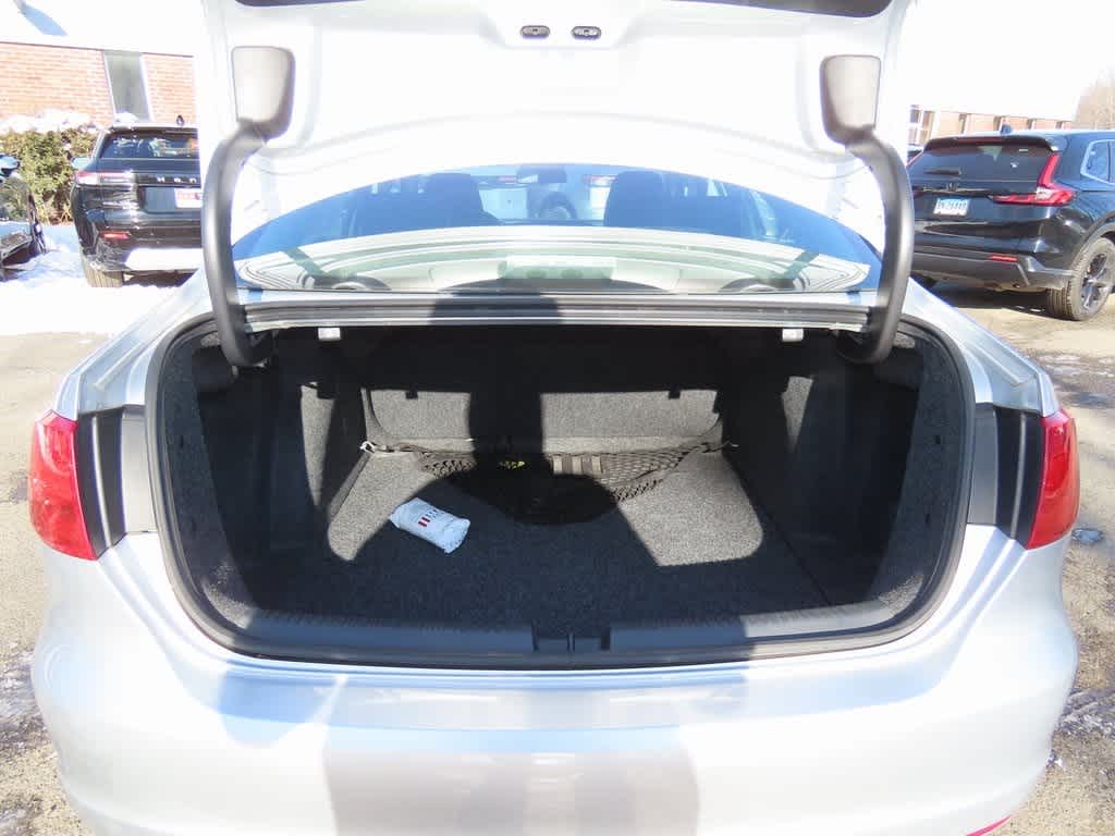 Thumbnail: 2014 Volkswagen Jetta - 10