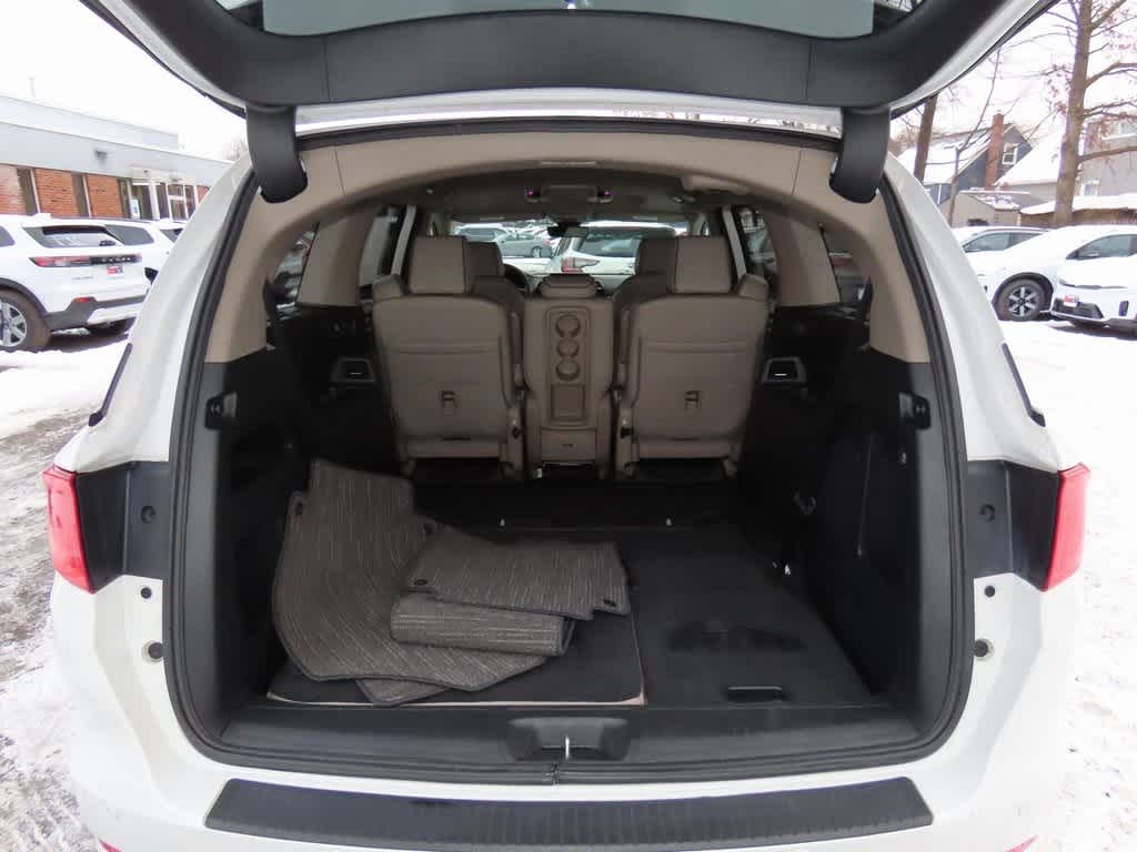 Thumbnail: 2023 Honda Odyssey - 11