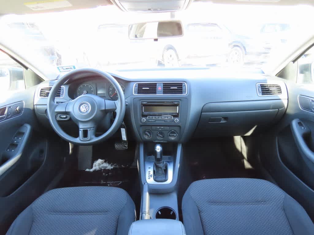 Thumbnail: 2014 Volkswagen Jetta - 16