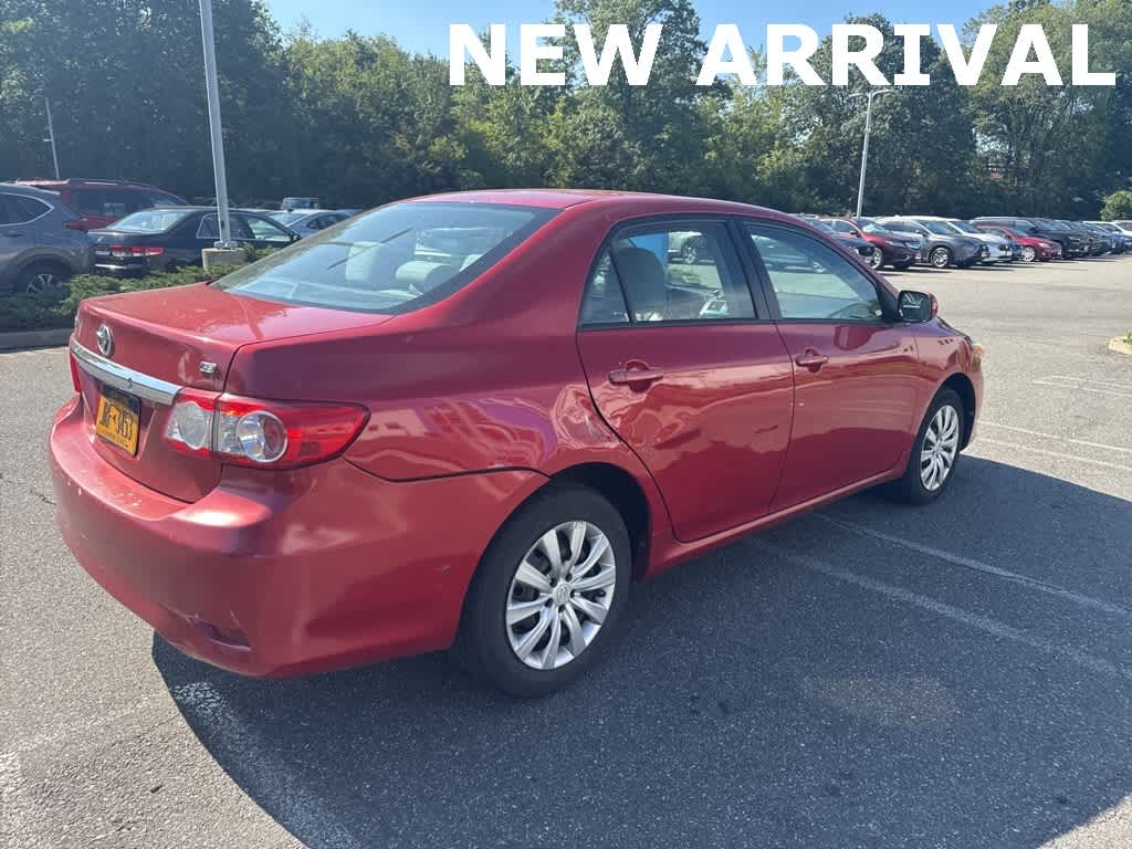 Thumbnail: 2012 Toyota Corolla - 9