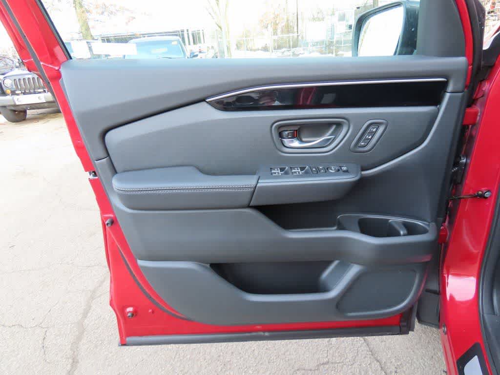 Thumbnail: 2026 Honda Passport - 14