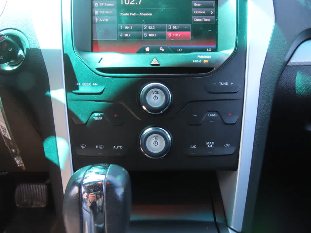 Thumbnail: 2013 Ford Explorer - 22