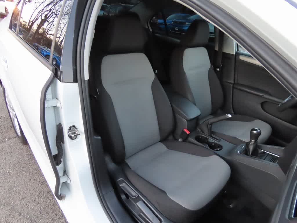 Thumbnail: 2018 Volkswagen Jetta - 15