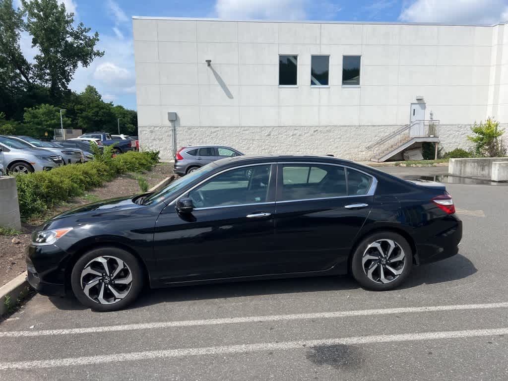 Thumbnail: 2017 Honda Accord - 3