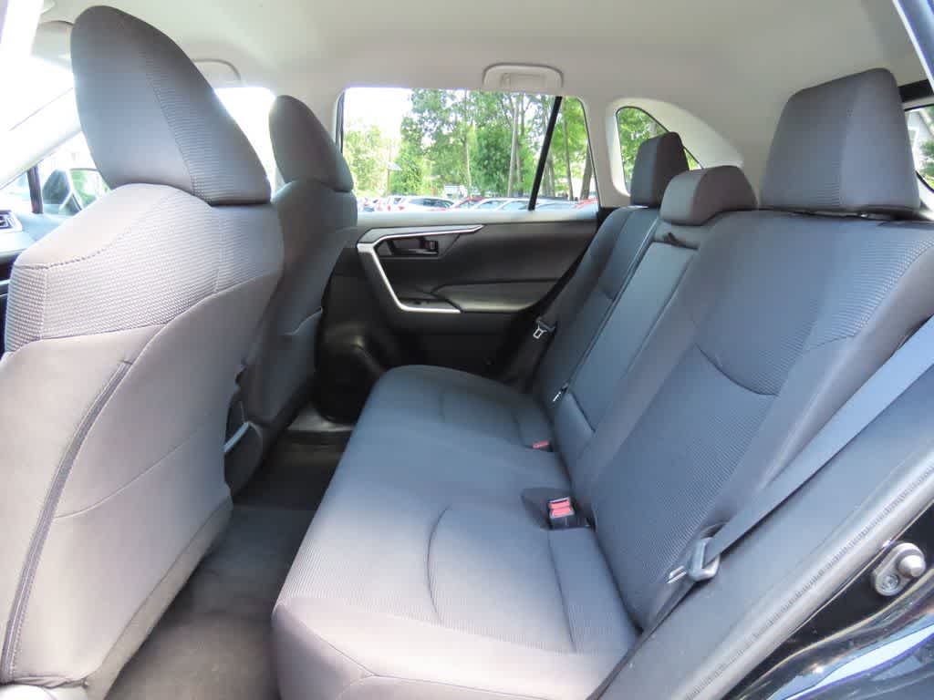 Thumbnail: 2019 Toyota RAV4 - 12