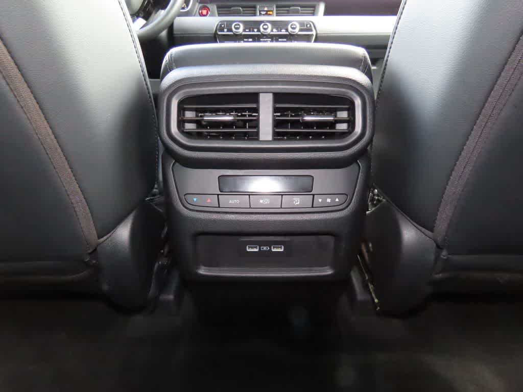 Thumbnail: 2023 Honda Pilot - 25