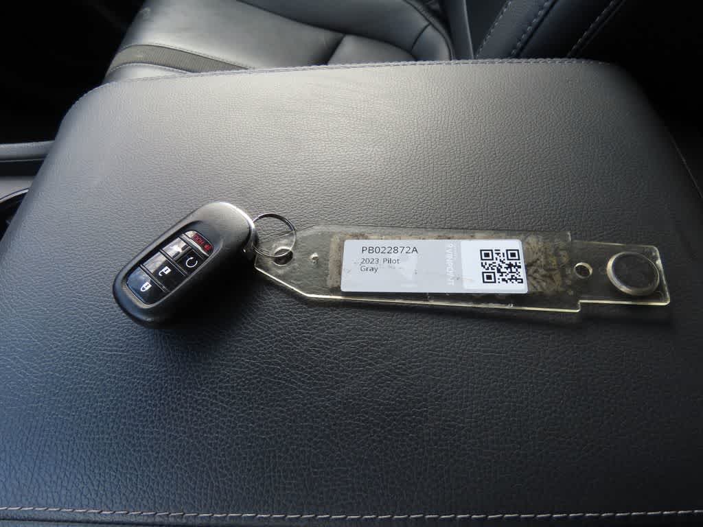 Thumbnail: 2023 Honda Pilot - 28