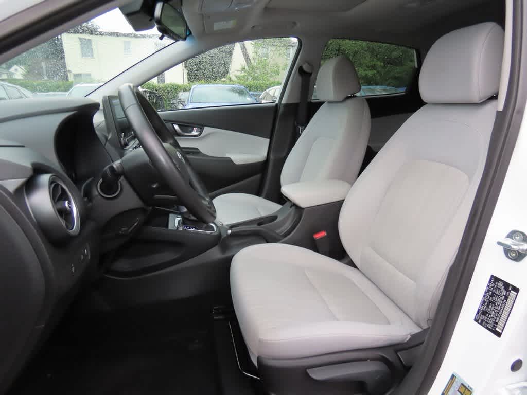 2022 Hyundai Kona SEL 13
