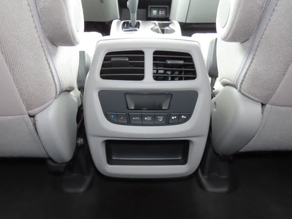 Thumbnail: 2020 Honda Pilot - 24