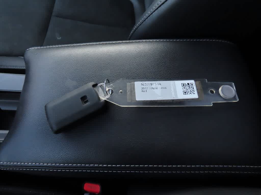 Thumbnail: 2022 Mitsubishi Eclipse Cross - 27