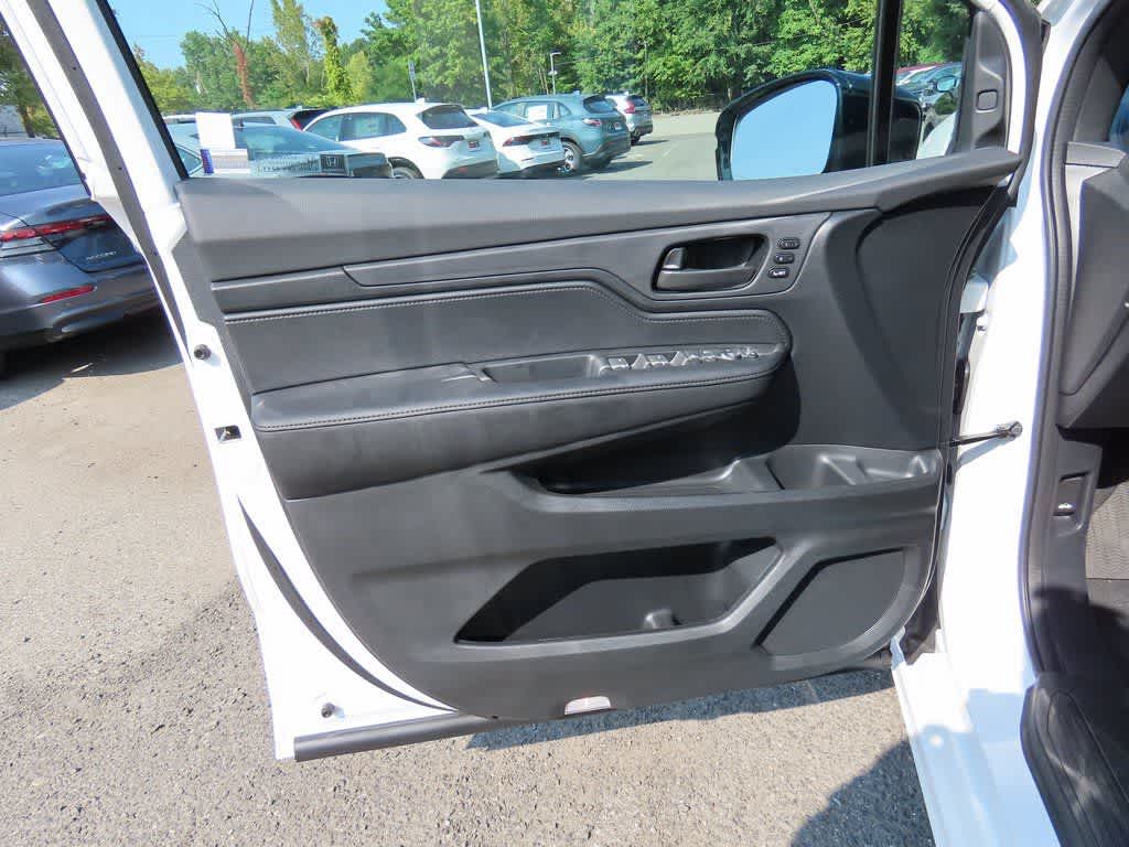 Thumbnail: 2026 Honda Odyssey - 17