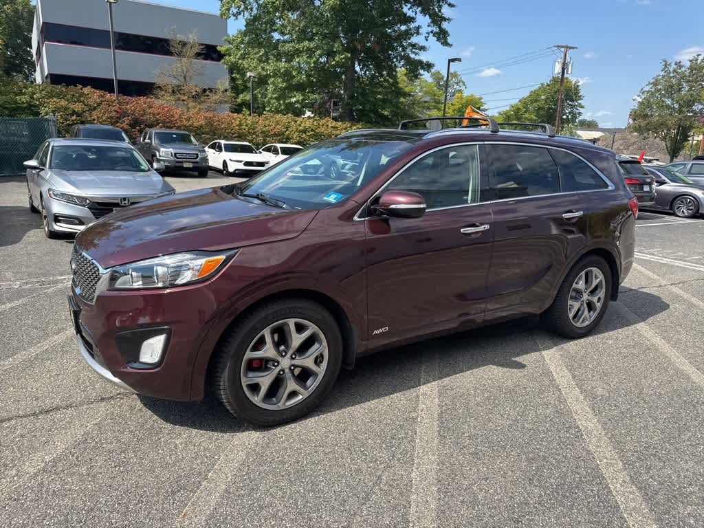 Thumbnail: 2016 Kia Sorento - 4