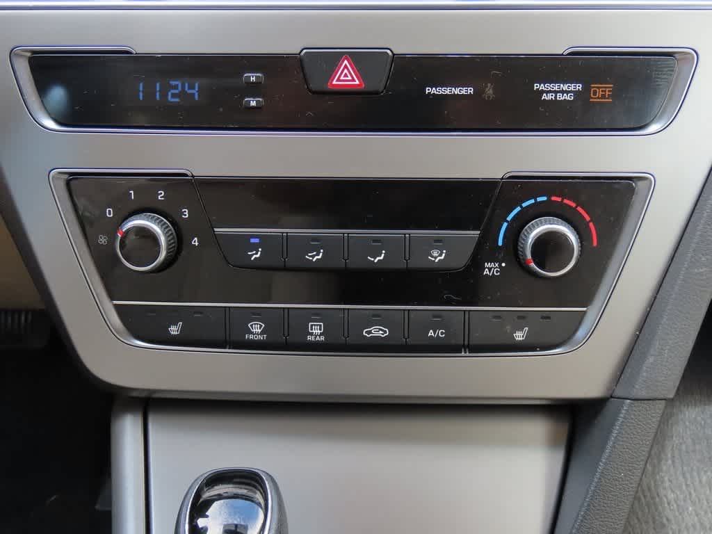 Thumbnail: 2015 Hyundai Sonata - 20