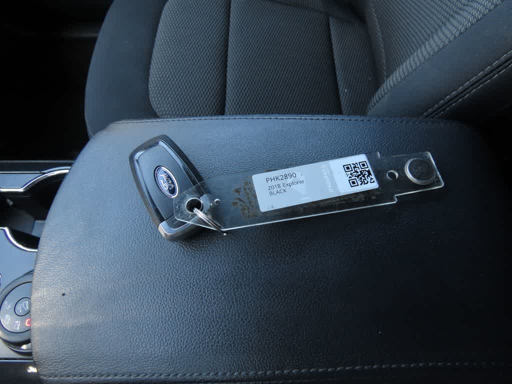 Thumbnail: 2018 Ford Explorer - 23