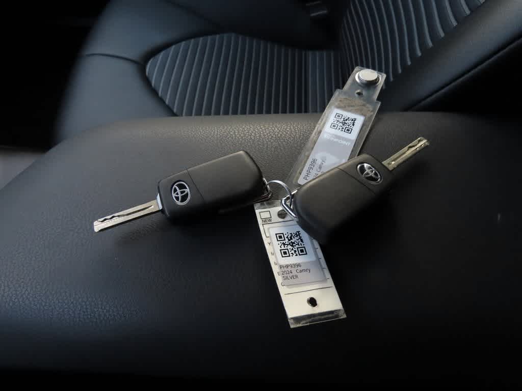 Thumbnail: 2024 Toyota Camry - 24