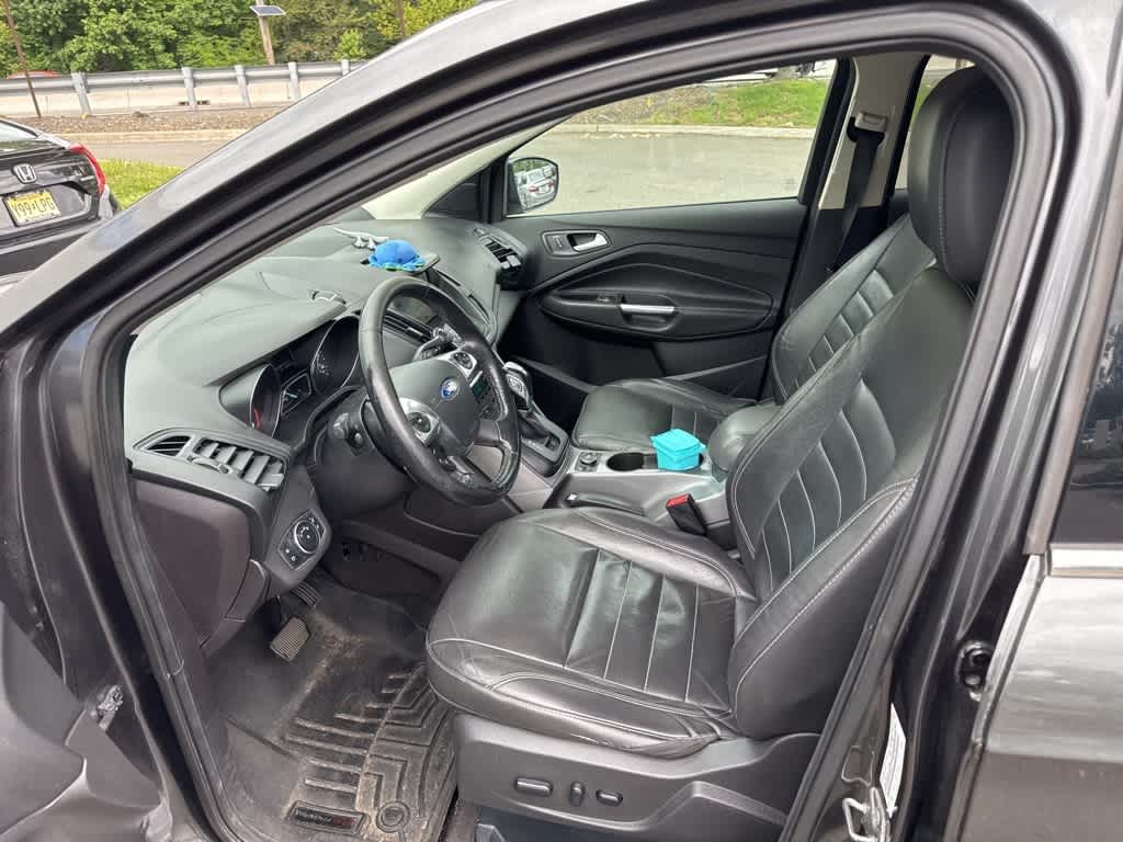 Thumbnail: 2016 Ford Escape - 18