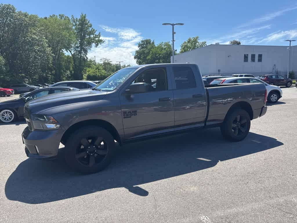 Thumbnail: 2019 RAM 1500 Classic - 3
