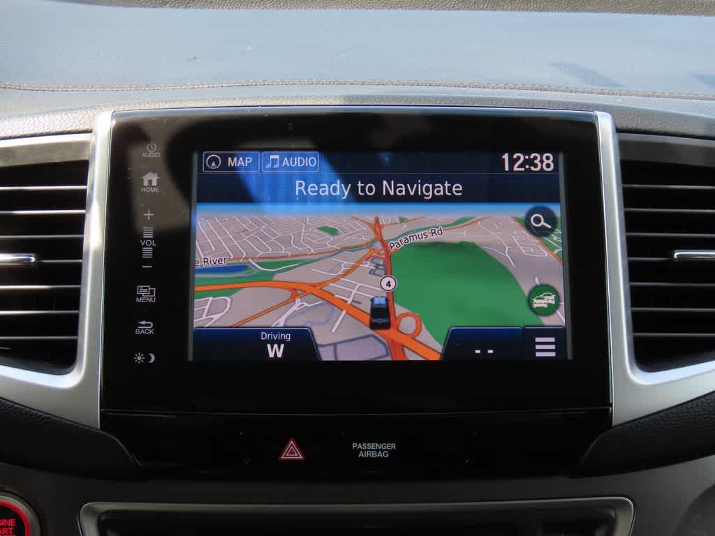 Thumbnail: 2017 Honda Ridgeline - 21