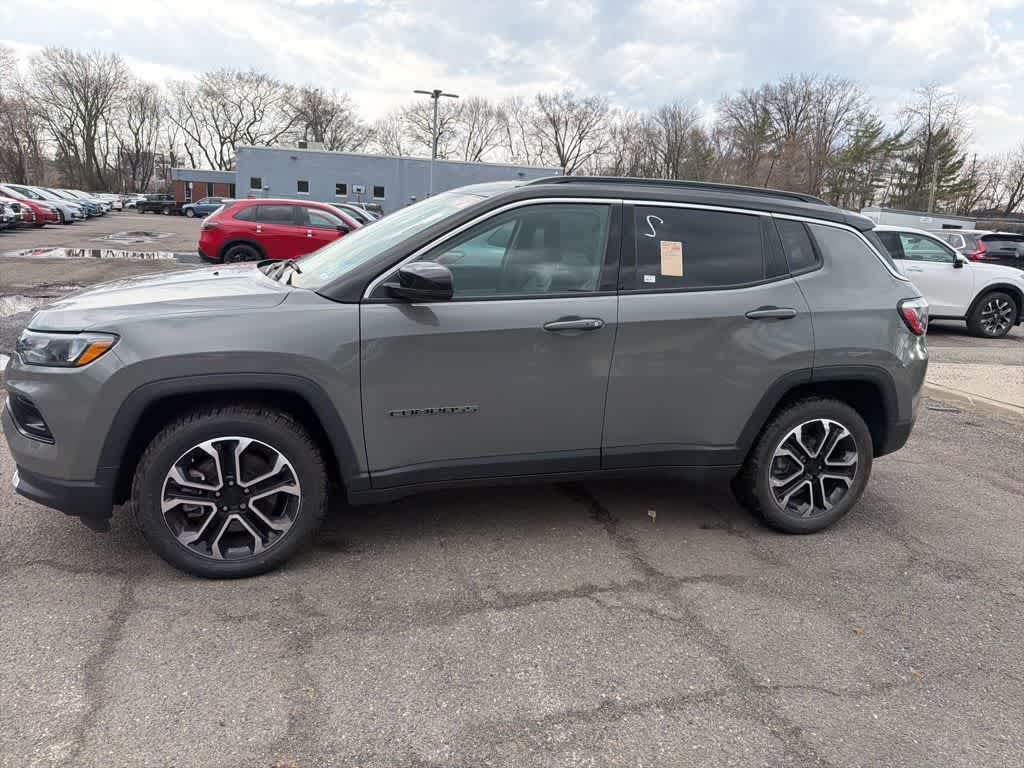 Thumbnail: 2023 Jeep Compass - 4