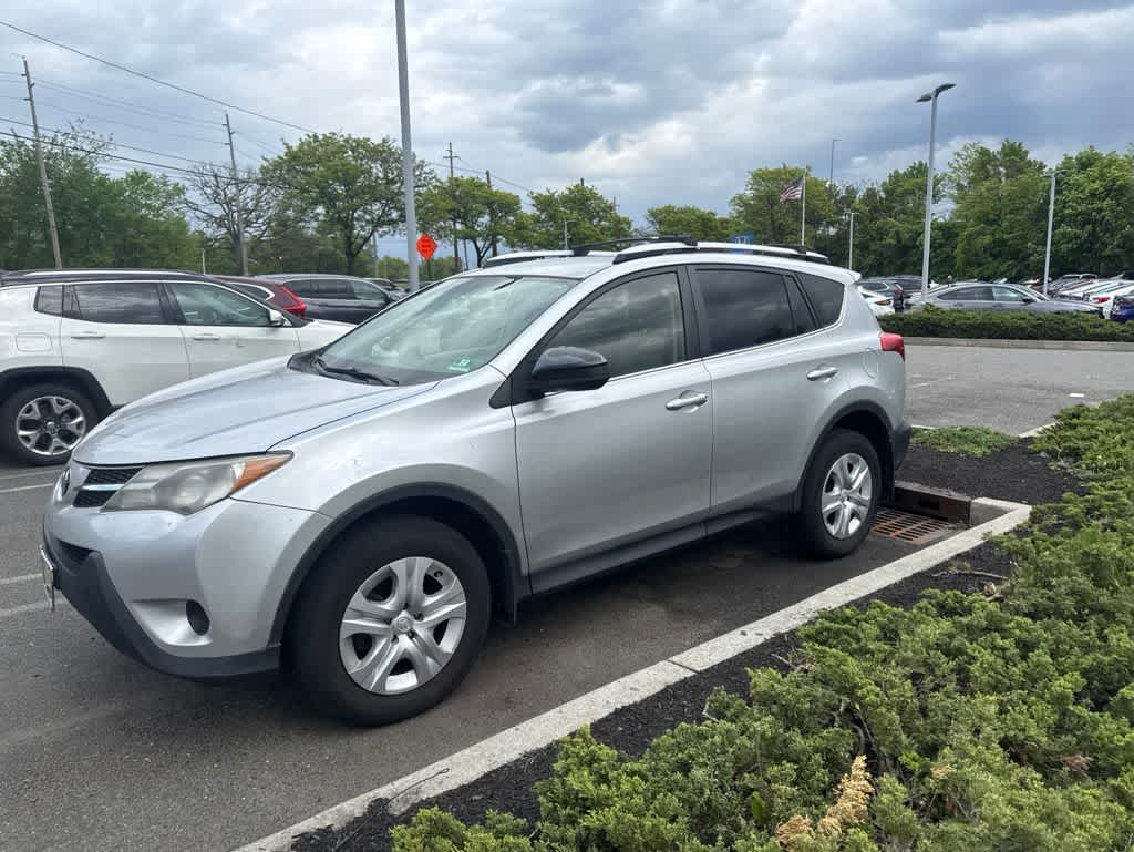 Thumbnail: 2013 Toyota RAV4 - 7