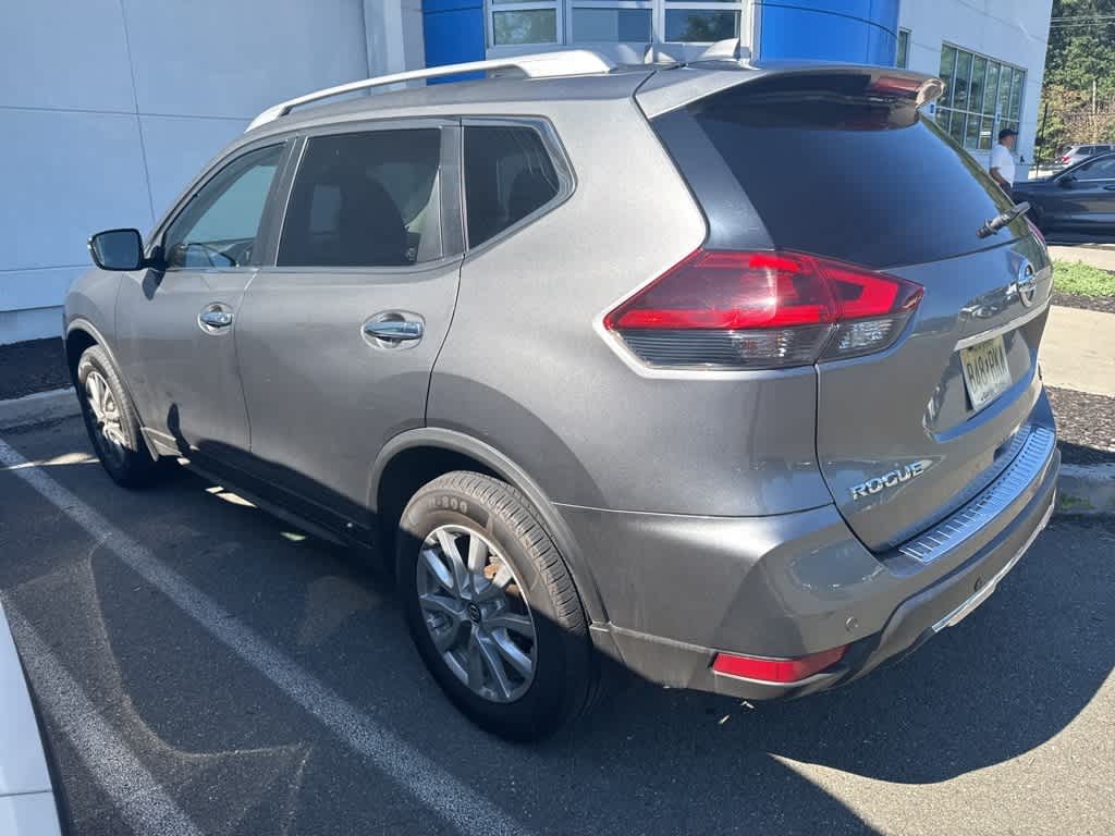 Thumbnail: 2019 Nissan Rogue - 7