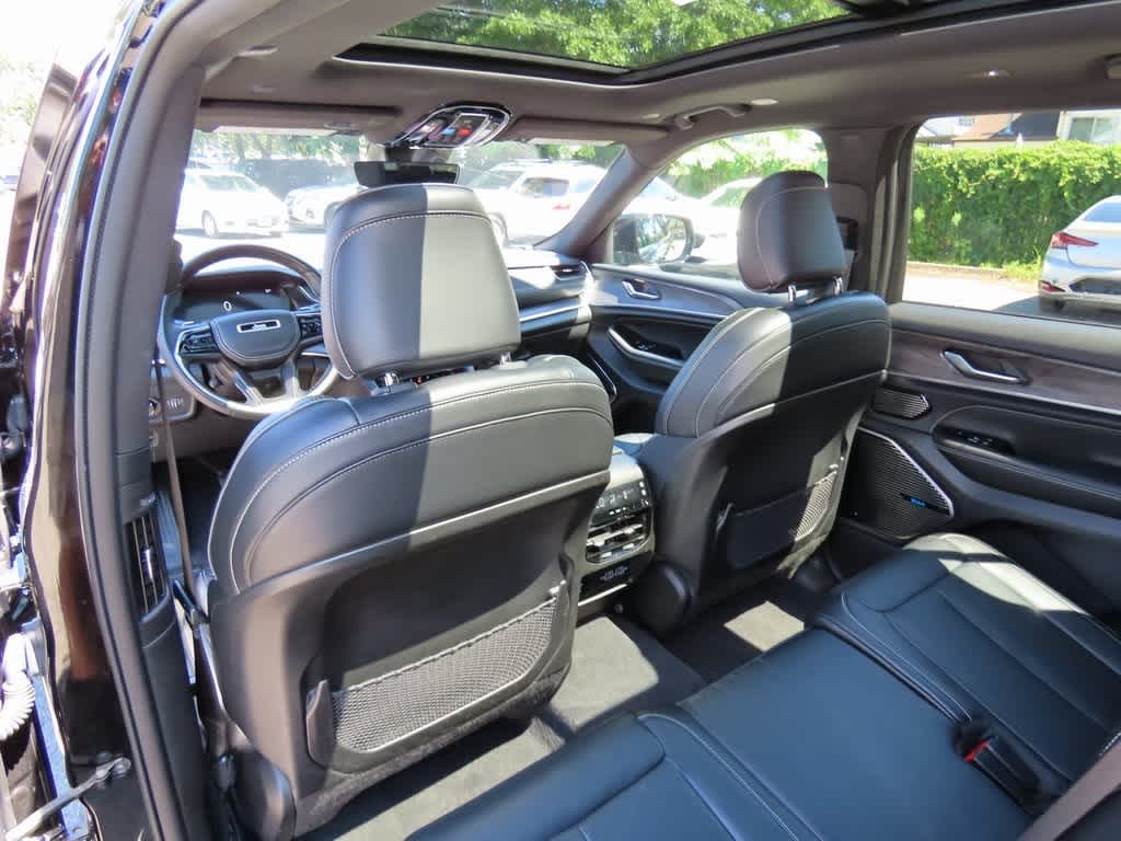 Thumbnail: 2021 Jeep Grand Cherokee L - 18