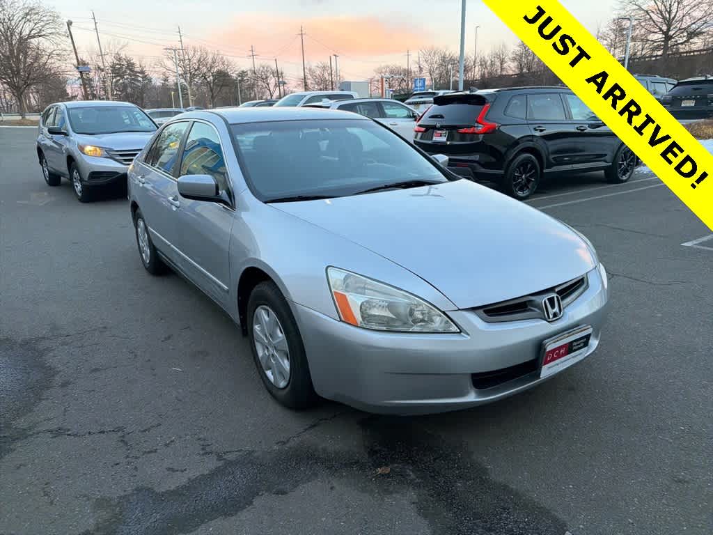 Thumbnail: 2004 Honda Accord - 23