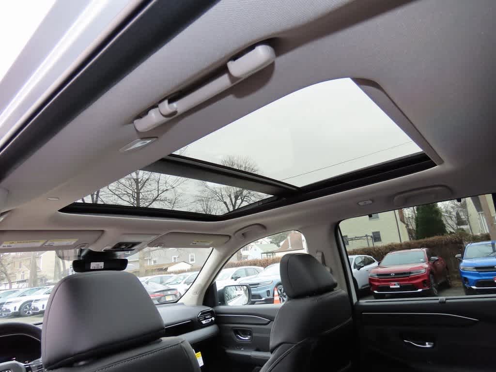 Thumbnail: 2026 Honda Pilot - 18