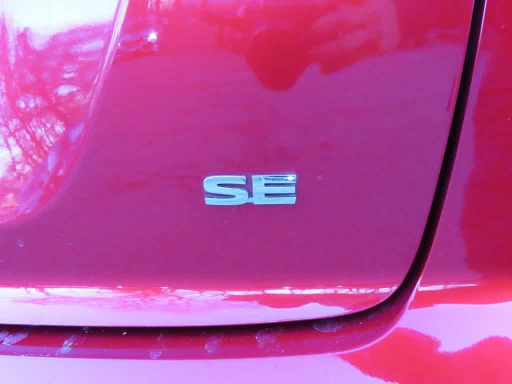 Thumbnail: 2022 Mitsubishi Eclipse Cross - 8