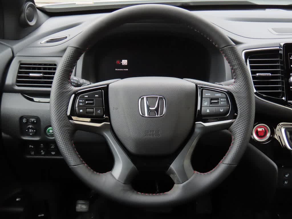 Thumbnail: 2025 Honda Ridgeline - 17