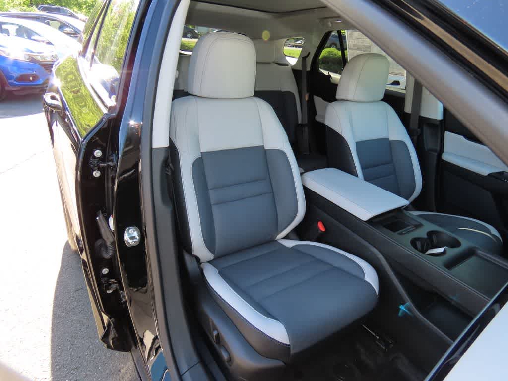 Thumbnail: 2026 Honda Prologue - 16